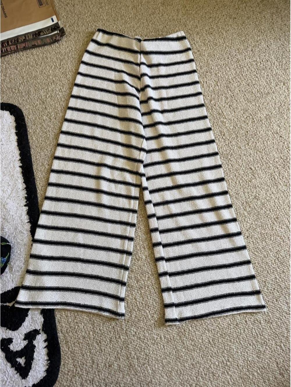 Zara black and white horizontal striped wide leg pants